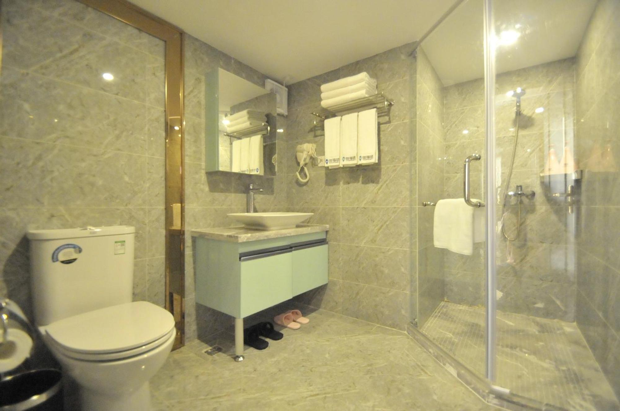 Waifiden Duplex Hotel Apartment Zhongyong Jinyu Branch-Free Shuttle Bus During The Canton Fair Екстер'єр фото