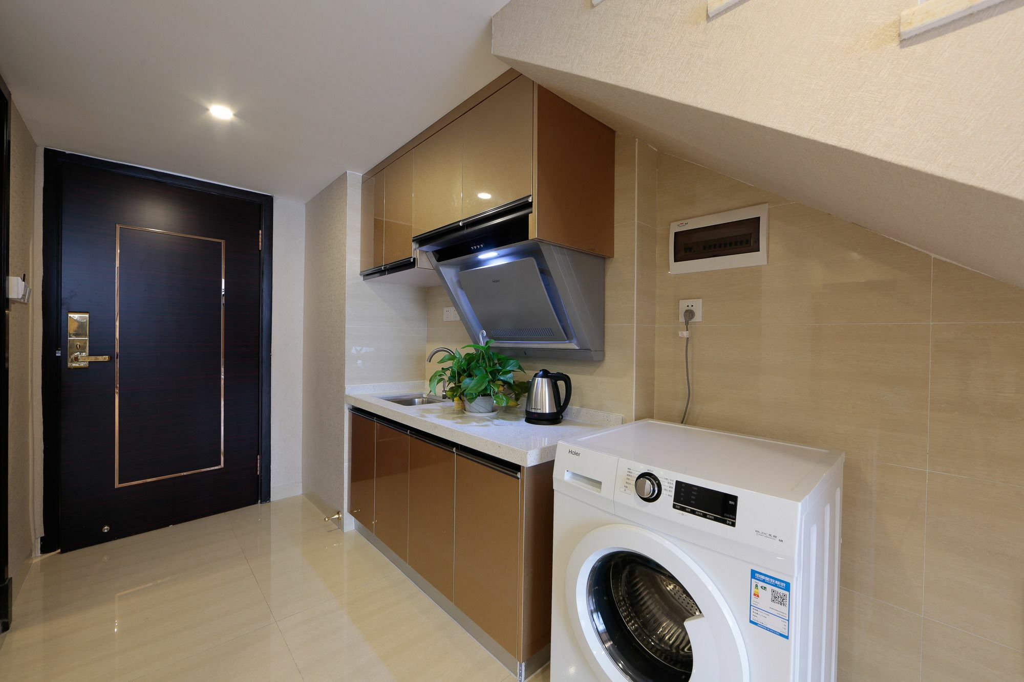 Waifiden Duplex Hotel Apartment Zhongyong Jinyu Branch-Free Shuttle Bus During The Canton Fair Екстер'єр фото
