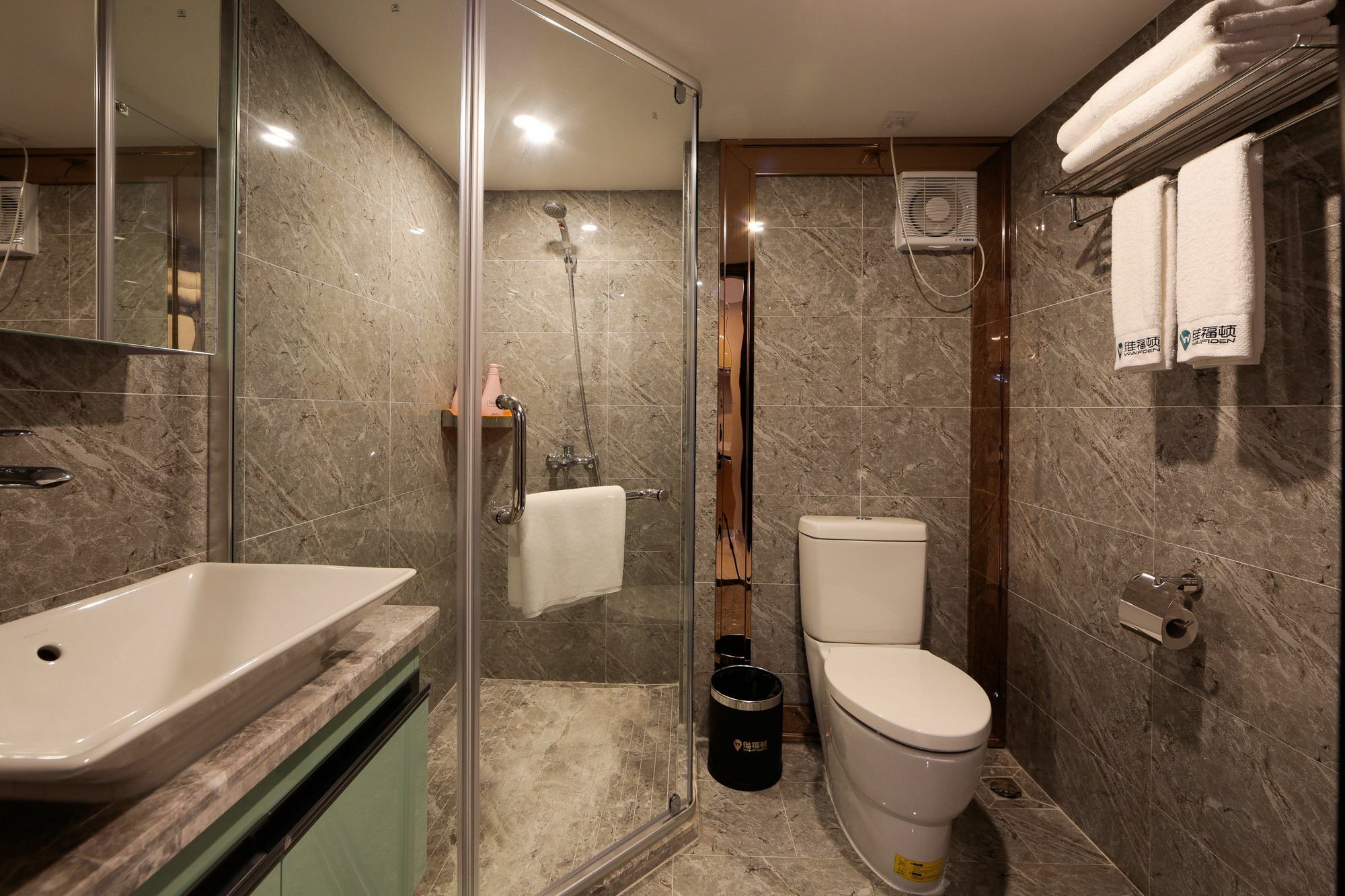Waifiden Duplex Hotel Apartment Zhongyong Jinyu Branch-Free Shuttle Bus During The Canton Fair Екстер'єр фото
