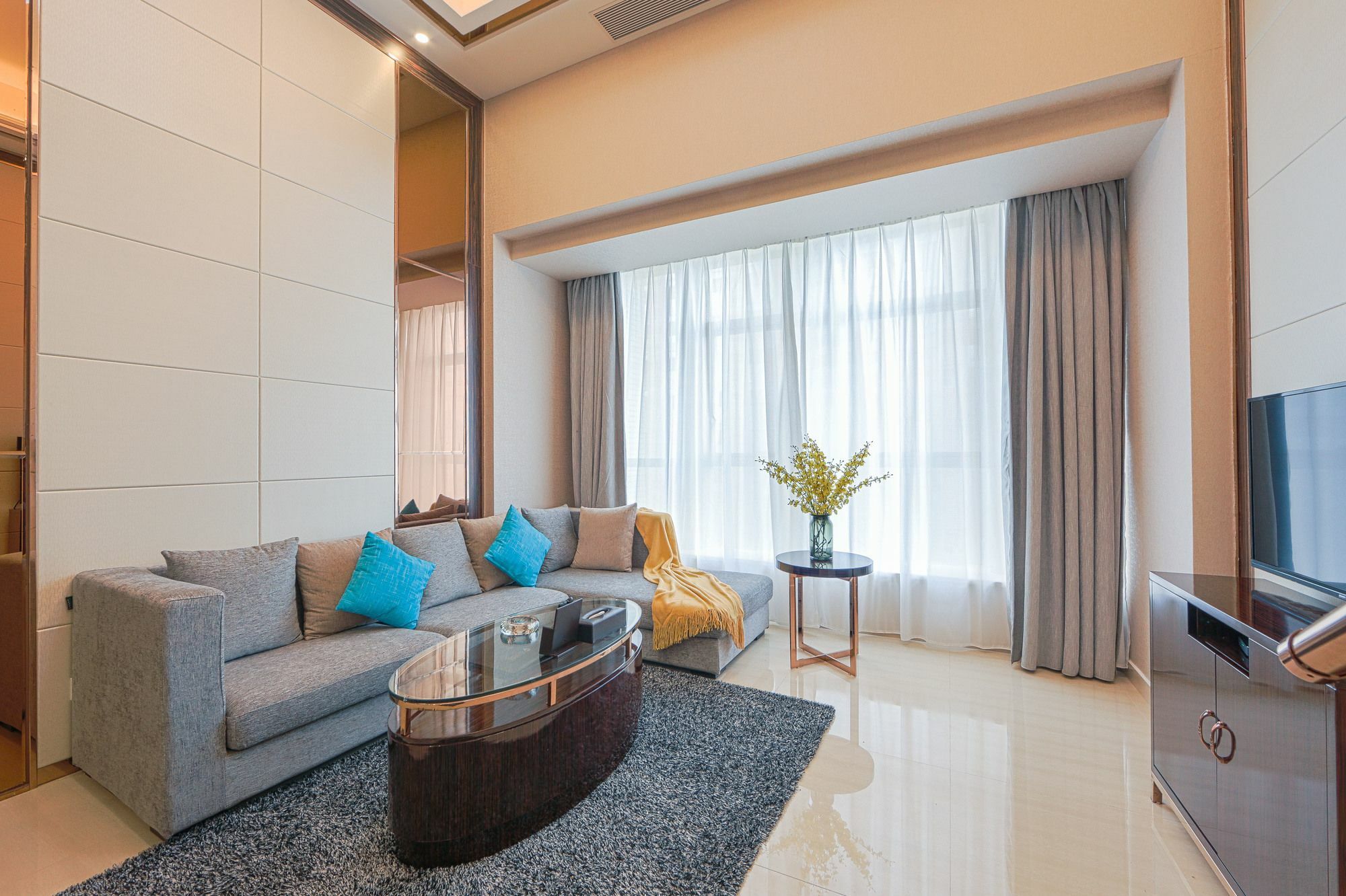 Waifiden Duplex Hotel Apartment Zhongyong Jinyu Branch-Free Shuttle Bus During The Canton Fair Екстер'єр фото